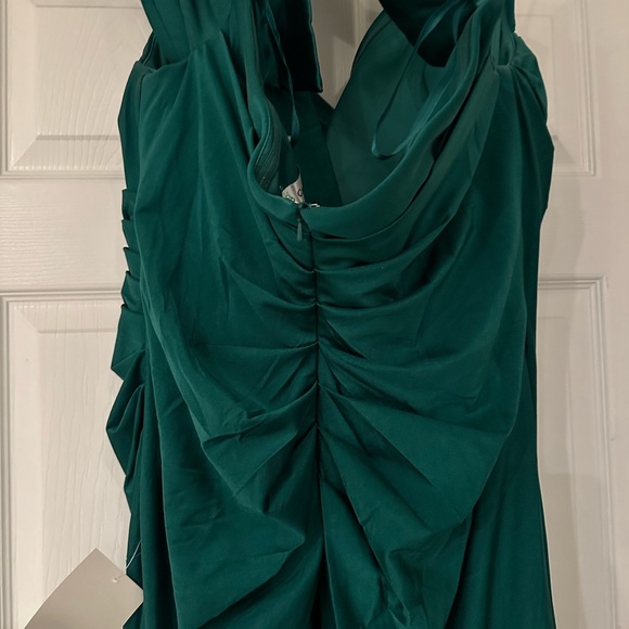 Rent The Runway - Own It Emerald Green Evening Dress Gown Size 20 - Picture 6 of 12